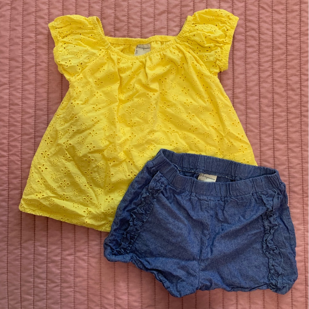 First Impressions little girls shorts and top set - size 4T